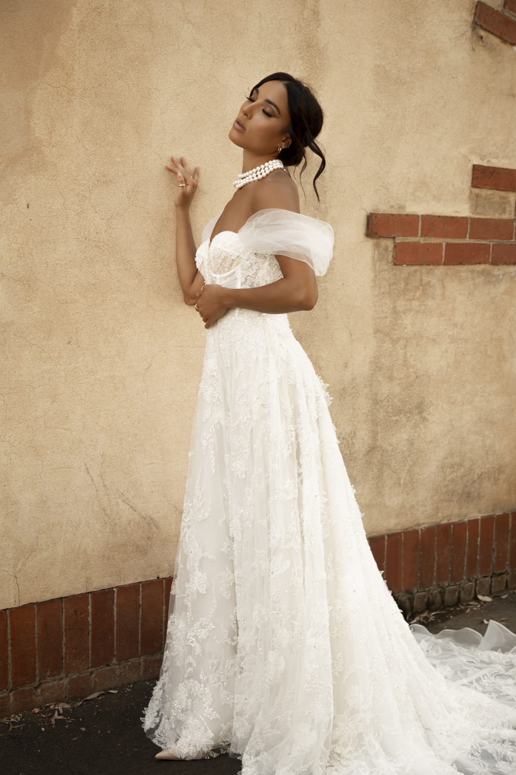 AW2417-1Z-Rohini-2-min ROHINI - You&I Bridal